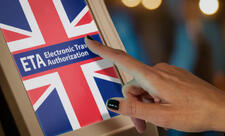 Böyük Britaniya 2026-cı ildən elektron səyahət icazəsi sistemini məcburi tətbiq edəcək