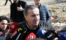 Partlayış olan biznes mərkəzinin sahibi: Binada qaz olmayıb, yeraltı qaz sızıb