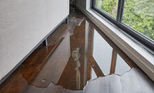 Xidmət: Füzuli şəhərində mənzili su basması sakinin müdaxiləsinə görə baş verib