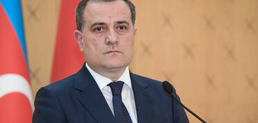 Ceyhun Bayramov İtaliyaya rəsmi səfərə yola düşüb