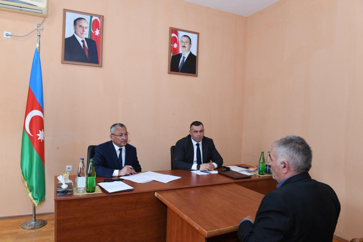 Biləsuvarda keçmiş məcburi köçkünlərin müraciətləri dinlənilib