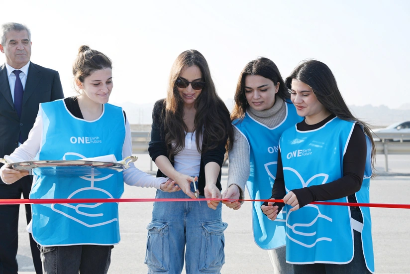 Leyla Əliyeva Qaradağda yeni parkın açılışında iştirak edib