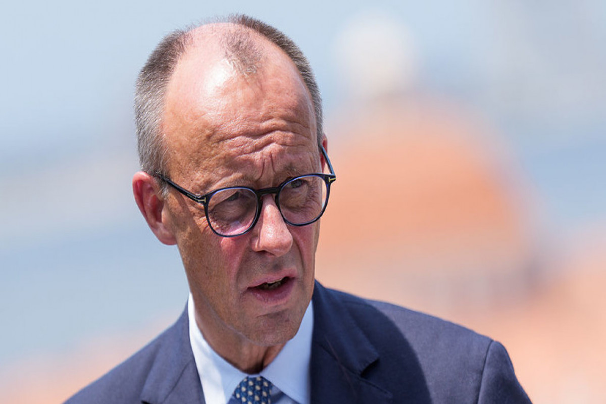 Merz: Almaniyada sığınacaq müraciətlərinin sayı 60%-dən çox azalıb