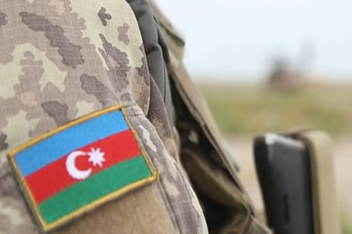 Zabit kursunu bitirən ali təhsilli müddətli hərbi qulluqçulara leytenant hərbi rütbəsi veriləcək