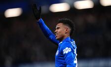 18 yaşlı braziliyalı hücumçu Mbappe və Holannın nailiyyətini təkrarlayıb