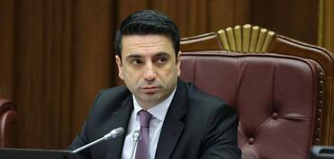 Ermənistan parlamentinin sədri Bakıya getməyə hazır olduğunu bildirib