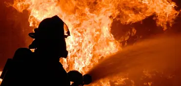 Ermənistanda partlayış və yanğın nəticəsində iki nəfər xəsarət alıb