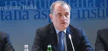 Ceyhun Bayramov “Aspen Institute Italia”da təşkil olunan dəyirmi masada iştirak edib