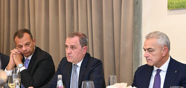 Ceyhun Bayramov Romada İtaliya rəsmiləri ilə şam yeməyinə qatılıb