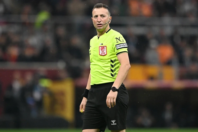 İstanbul derbisini idarə edəcək hakim açıqlanıb