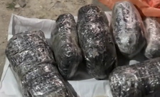 Qaradağda kuryerdən 10 kiloqramdan artıq narkotik aşkarlanıb