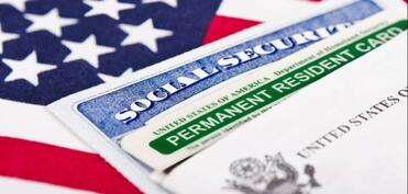 ABŞ 19 ölkənin vətəndaşlarına yaşıl kart qaydalarını yeniləyəcək