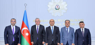 Nazir Türkiyənin Ali Təhsildə Keyfiyyət Təminatı Şurasının sədri ilə görüşüb