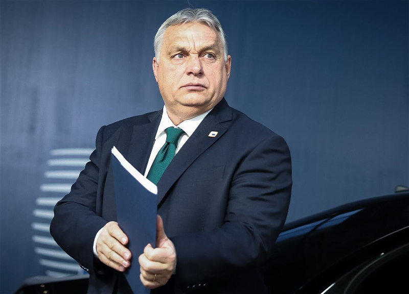 Orban Rusiyada səfərdədir