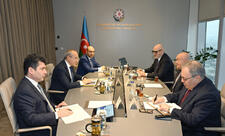 Türkiyə şirkəti ilə əczaçılıq sahəsində perspektivlər müzakirə edilib