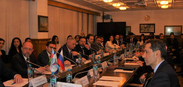 Moskvada Azərbaycan-Rusiya əməkdaşlığı mövzusunda dəyirmi masa keçirilib