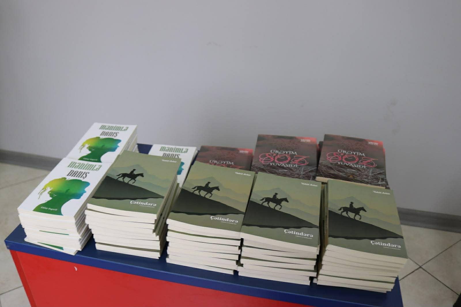 Vahid Aslanın yeni nəşr olunmuş kitabı oxuculara təqdim olunub