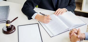 Dövlət xidmətləri sahəsində inzibati məsuliyyətə dair qanun layihəsi hazırlanacaq