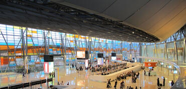 Təyyarələr hava şəraitinə görə İrəvanda hava limanına enə bilmir