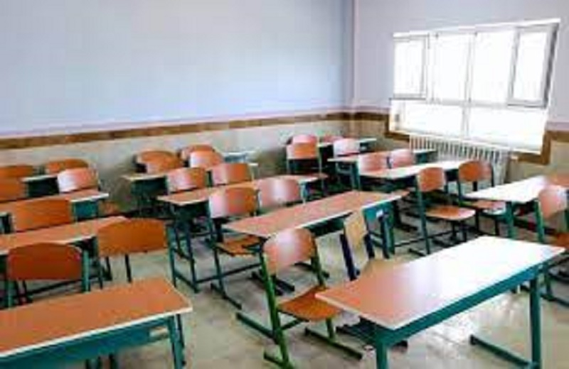 Ərdəbildə məktəblər bağlandı