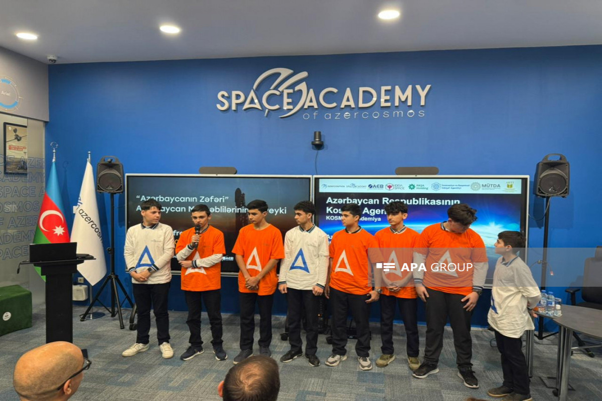 “Azərbaycanın Zəfəri” peyki orbitə çıxarılıb - FOTO