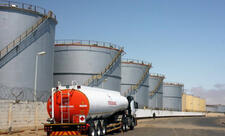 ABŞ-ın kommersiya neft ehtiyatları 427 mln. bareli ötüb