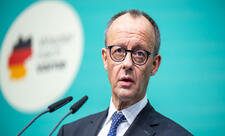 Merz: Almaniya kosmik təhlükəsizlik təhlükəsizliyinə 35 milyard avro investisiya yatıracaq