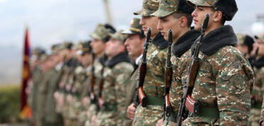 Ermənistanda hərbi xidmət müddəti gələn ildən 18 aya endirilir