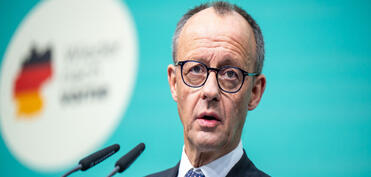 Merz: Almaniya kosmik təhlükəsizlik təhlükəsizliyinə 35 milyard avro investisiya yatıracaq