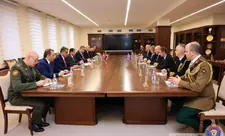 Britaniyanın müdafiə üzrə dövlət naziri Azərbaycana səfərindən sonra Ermənistana gedib