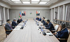 Əli Əsədov TDT-nin əmək və sosial müdafiə nazirləri ilə görüşüb