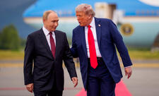 Kreml Putin və Trampın yaxınlarda görüşmə ehtimalını mümkün hesab edir