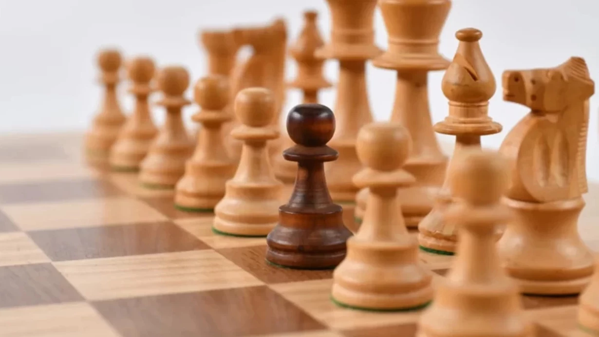 Üç yaşlı uşaq şahmat üzrə dünya rekordu qırıb