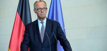 Merz Berlində Paşinyanla danışıqlar aparacaq