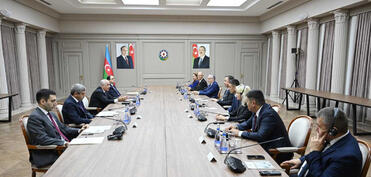 Əli Əsədov TDT-nin əmək və sosial müdafiə nazirləri ilə görüşüb