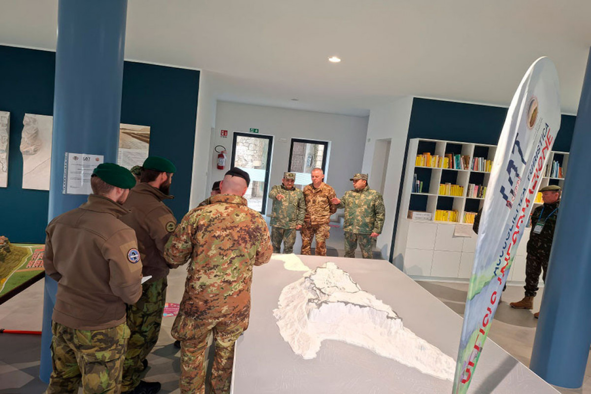 Azərbaycan nümayəndə heyəti İtaliyada təlimdə iştirak edib