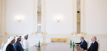 Prezident İlham Əliyev BƏƏ-nin bir sıra şirkətlərinin rəhbərlərini qəbul edib