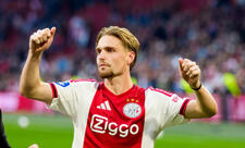 “Ayaks”ın iki futbolçusu “Qarabağ”a qarşı oynamaya bilər