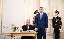 Prezident İlham Əliyevin Bratislavada rəsmi qarşılanma mərasimi olub