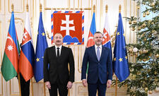 Prezident İlham Əliyevin Bratislavada rəsmi qarşılanma mərasimi olub