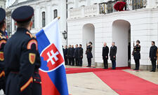 Prezident İlham Əliyevin Bratislavada rəsmi qarşılanma mərasimi olub
