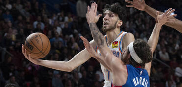 NBA: “Oklahoma-Siti Tander” liderliyini davam etdirir