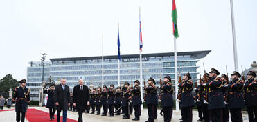 Prezident İlham Əliyevin Bratislavada rəsmi qarşılanma mərasimi olub