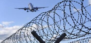 İran və Rusiya vətəndaşları ABŞ-dan deportasiya edilib