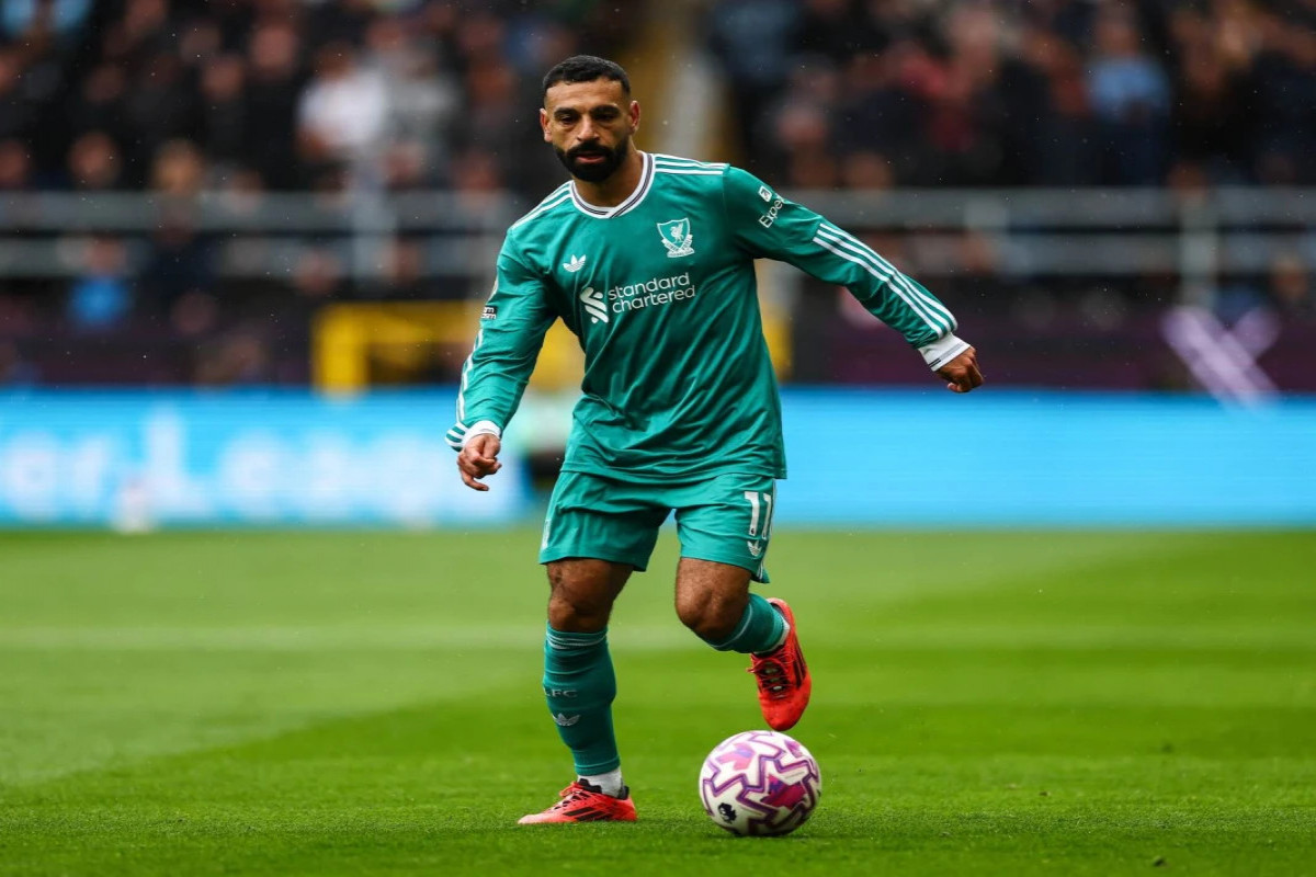 Məhəmməd Salah "Liverpul"un heyətindən kənarlaşdırılıb