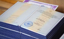 Xarici diplomların tanınması gələn ilin əvvəlinə qədər dayandırılacaq