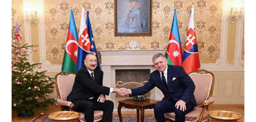 Prezident İlham Əliyevin Slovakiyanın Baş naziri ilə təkbətək görüşü olub - YENİLƏNİB