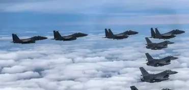 Çin və Rusiya hərbi təyyarələri Cənubi Koreyanın hava sahəsinə yaxınlaşıb