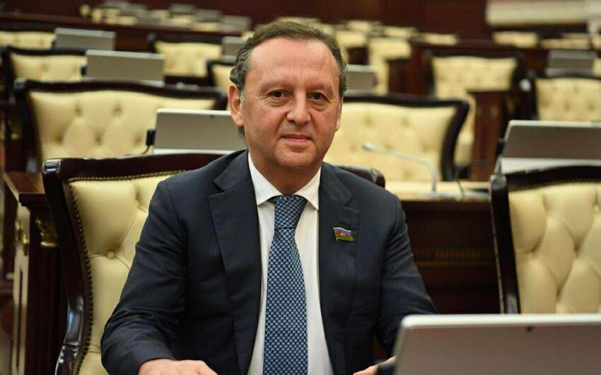 “Erməni kilsəsi siyasi idarəçiliyə müdaxilə etməyə çalışır”