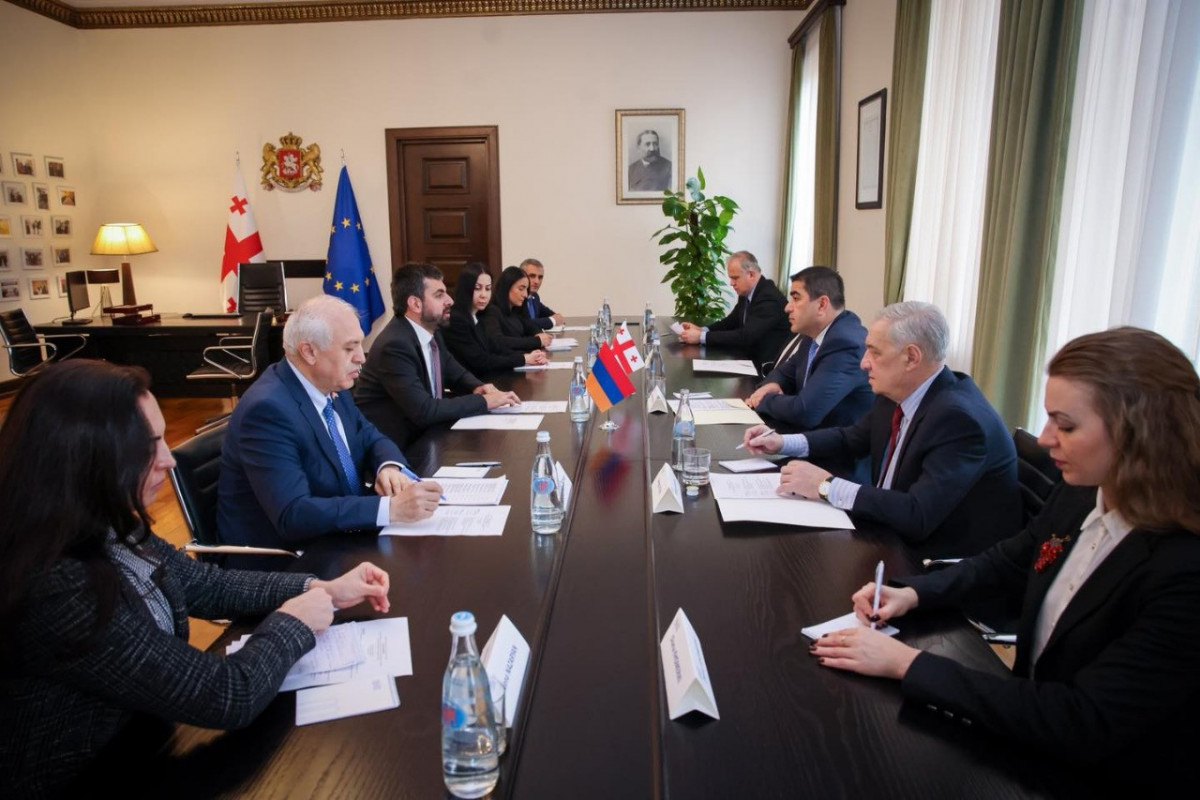 Papuaşvili: Azərbaycanla Ermənistan arasında sülh üçün perspektivlər yaranır